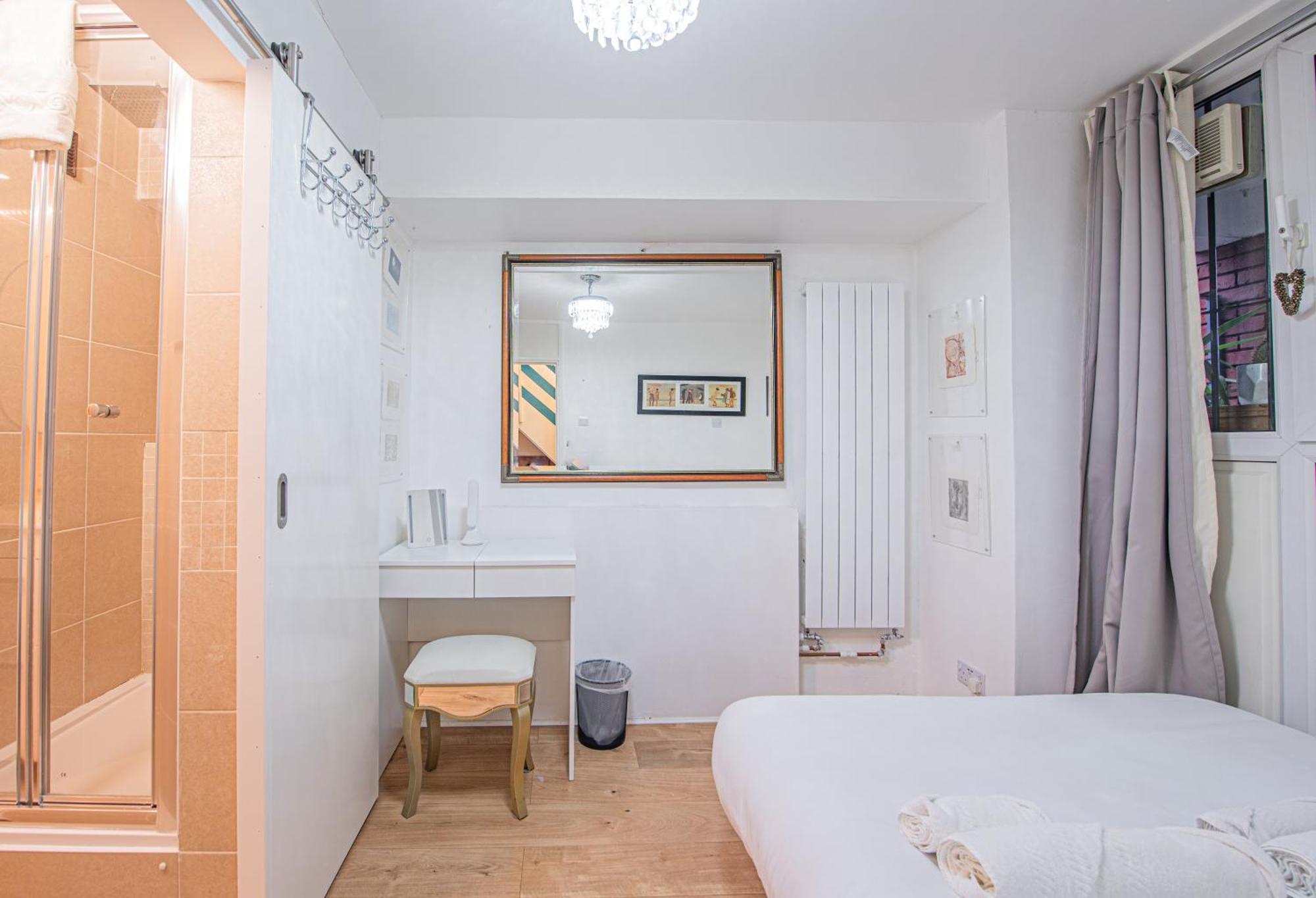 Apartamento Lovely 3 Bed House With Garden