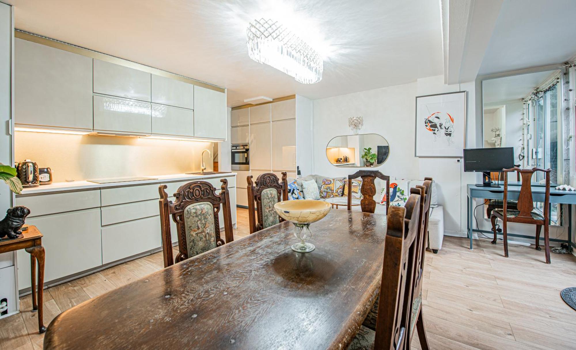 Lovely 3 Bed House With Garden Londres