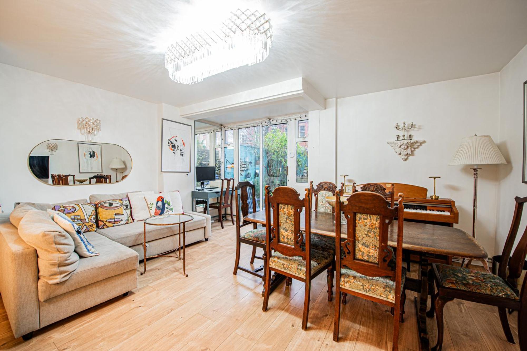 Appartement Lovely 3 Bed House With Garden